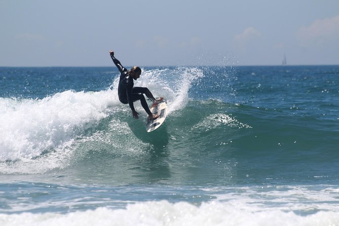 Surf Lesson for Beginners - Private Groups - Picking the right waves at Ofir: north vs south check