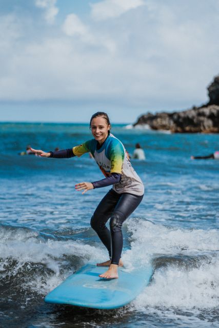 Surf lesson in Madeira - What you get in the water: beginner-friendly surfing, not just boarding