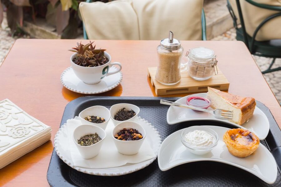 Taste Funchal: food, wine and cultural tour - Pace, Walking Distance, and What to Bring