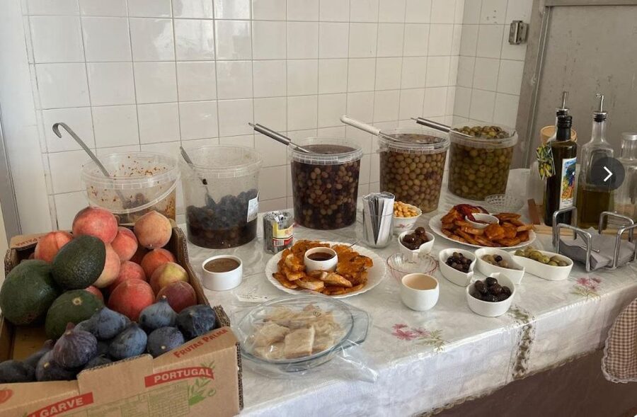 Tavira: Olive Factory Tour and Tasting - Meeting Hélder Madeira in Tavira: Getting There Without Stress