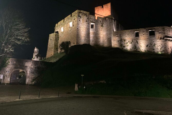 Templar Tours - Private Five Star Tours of Tomar's Templar sites. - Aqueduto do Convento de Cristo, Pegões section: arches over the valley
