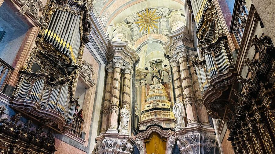 The Beautiful Story of Porto: Guided Tour with Entry Tickets - A 3-hour Porto circuit with tickets built in