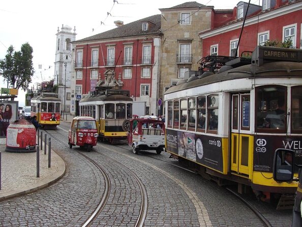 The Real Lisbon Street Art Private Guided Tour by Minivan - Key Things You Will Appreciate