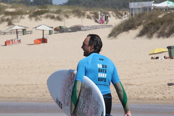 The Surf Instructor in Costa da Caparica - The 2-hour lesson: from first stance to real riding