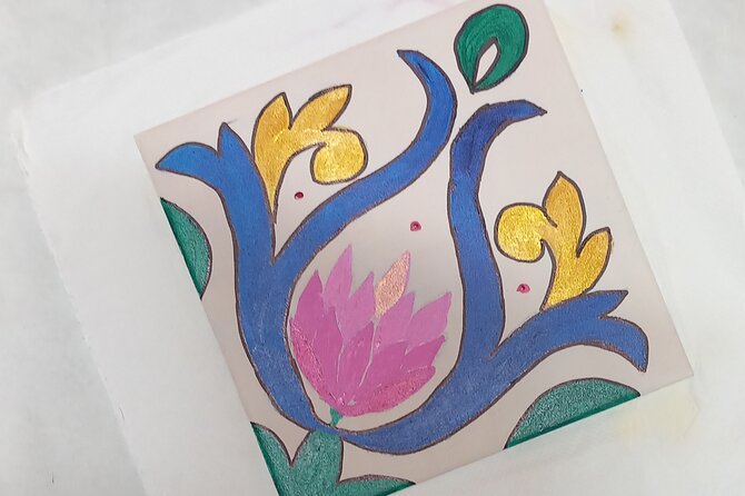 Tile Painting and Cocktails in Downtown Porto - Best souvenirs in Porto, why a hand-painted tile beats the usual shop buy