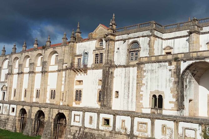Time travel at the Convent of Christ Tomar - Getting there in Tomar, start to finish