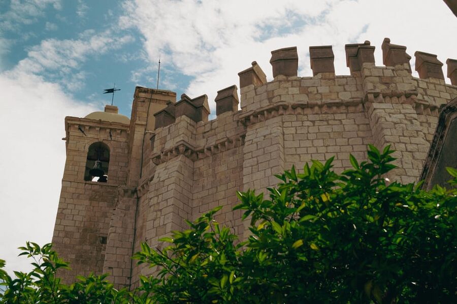Tomar: Knight's Templar Castle and Convent of Christ Tour - Who should book this tour, and who might prefer to go without