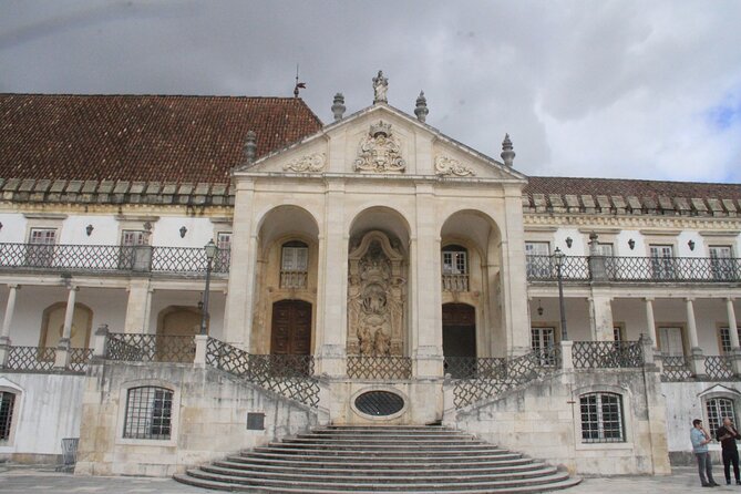 University of Coimbra - more complete and private visit, ticket included - Capela de São Miguel and Sala dos Capelos: the story in the rooms