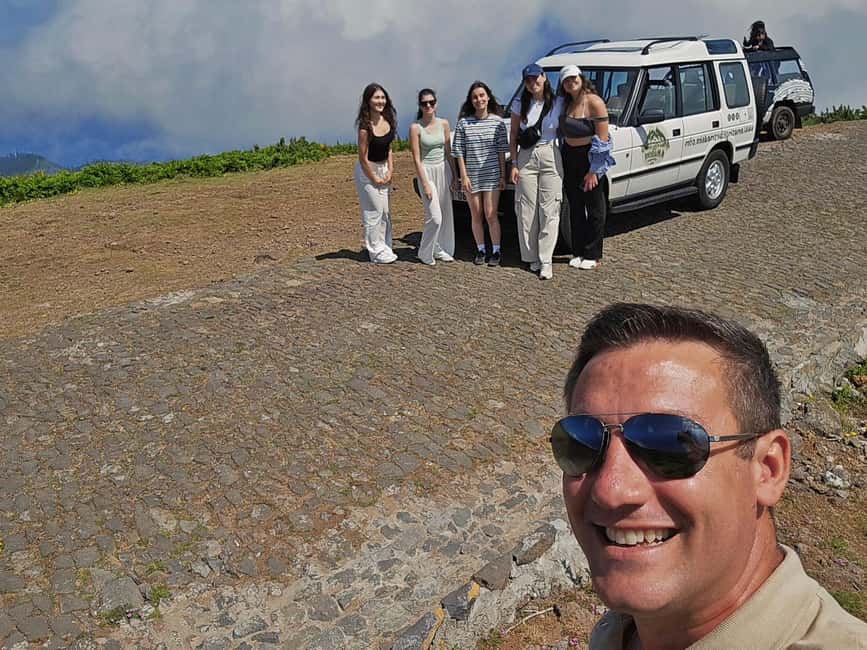 West Tour Madeira – Jeep tour through Fanal, Seixal, Porto Moniz and more - Câmara de Lobos and the Churchill Connection